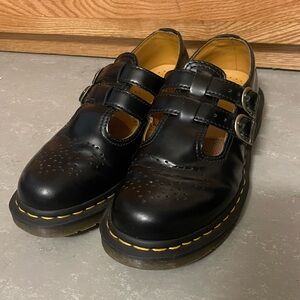 Dr. Martens Mary Jane Shoes, smooth leather, size US 8, lightly used